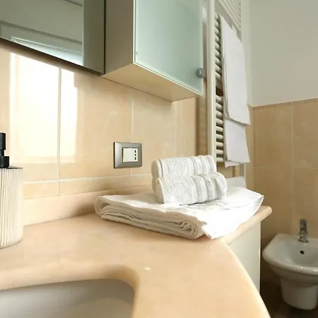 Moderno Per 4 Persone Vicino Al Ponte Vecchio Apartament *